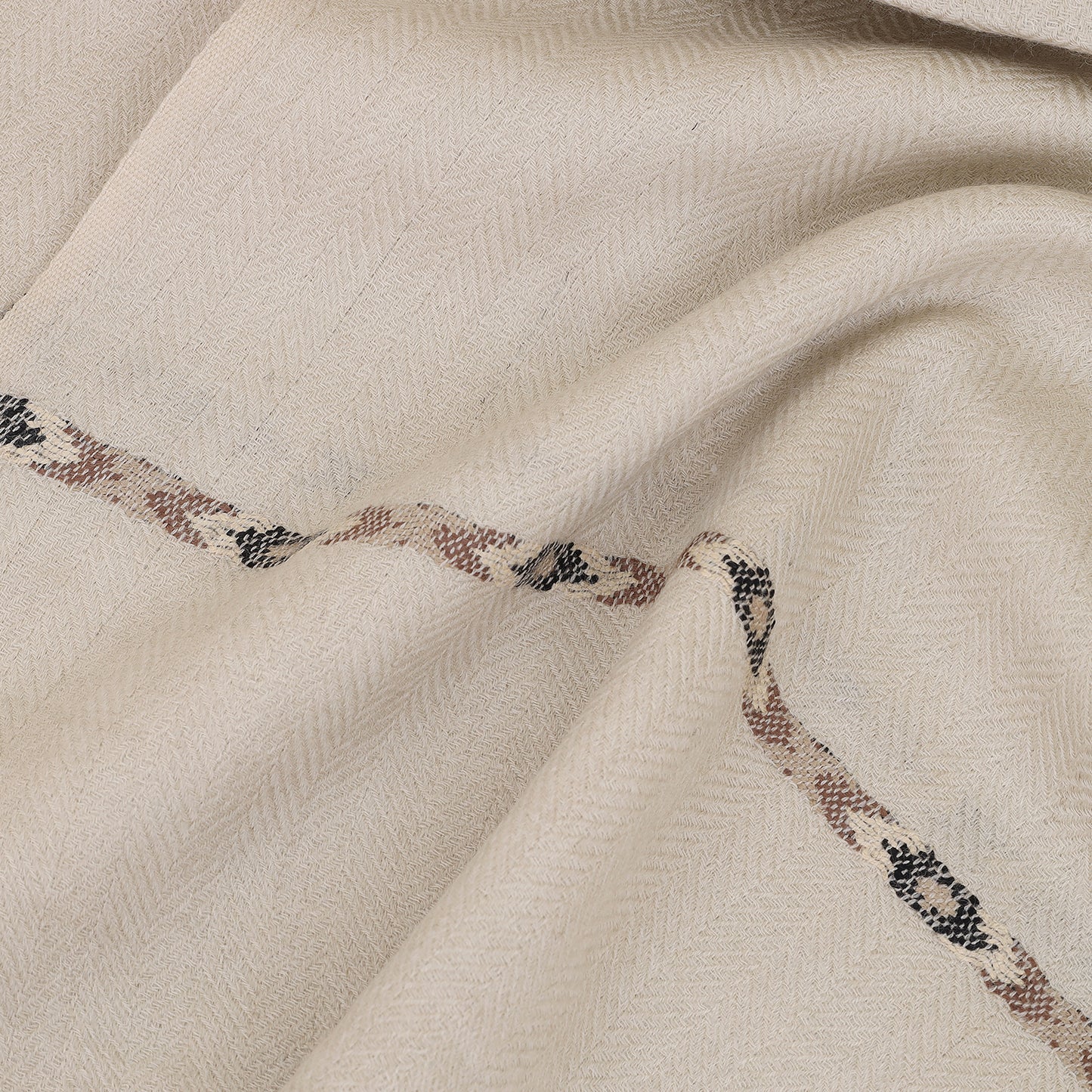 Premium Wool Shawl - Waves of Tradition (Graystone)