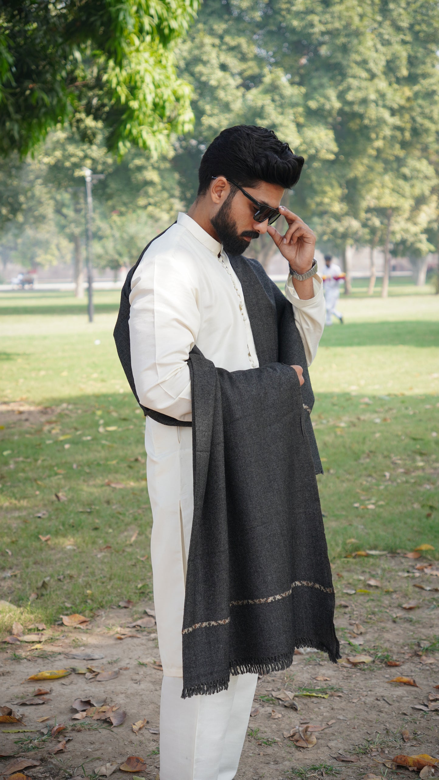 Elite Wool Shawl- Charcoal Grey